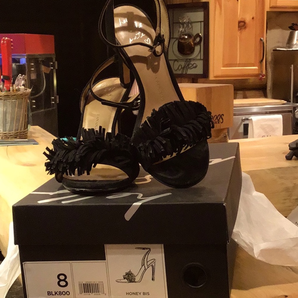 Banana Republic Black high heel shoe